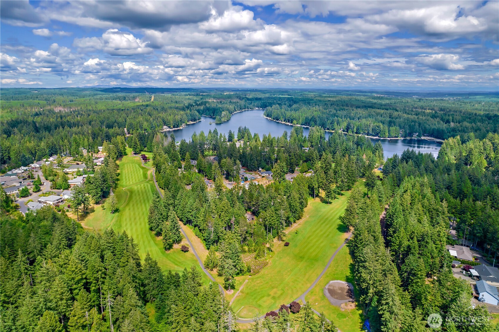 541 E Saint Andrews Drive , Shelton, WA 98584