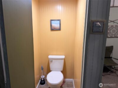 541 E Saint Andrews Drive , Shelton, WA 98584 - Photo 5