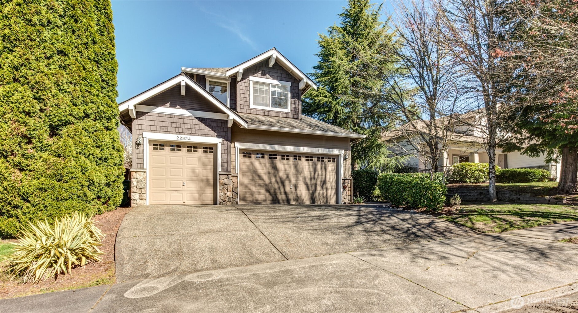 22524 NE 98th Place , Redmond, WA 98053