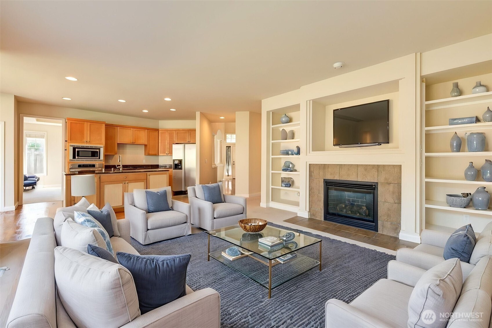 22524 NE 98th Place , Redmond, WA 98053