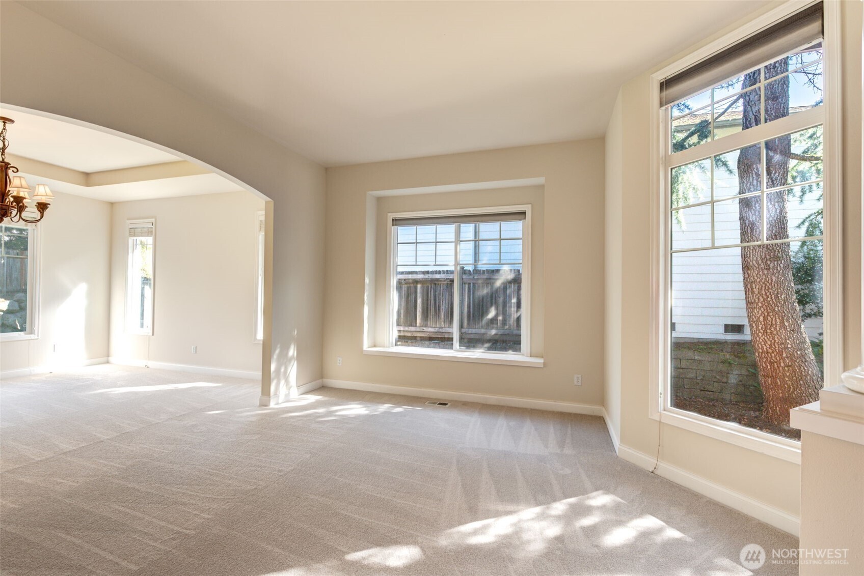 22524 NE 98th Place , Redmond, WA 98053
