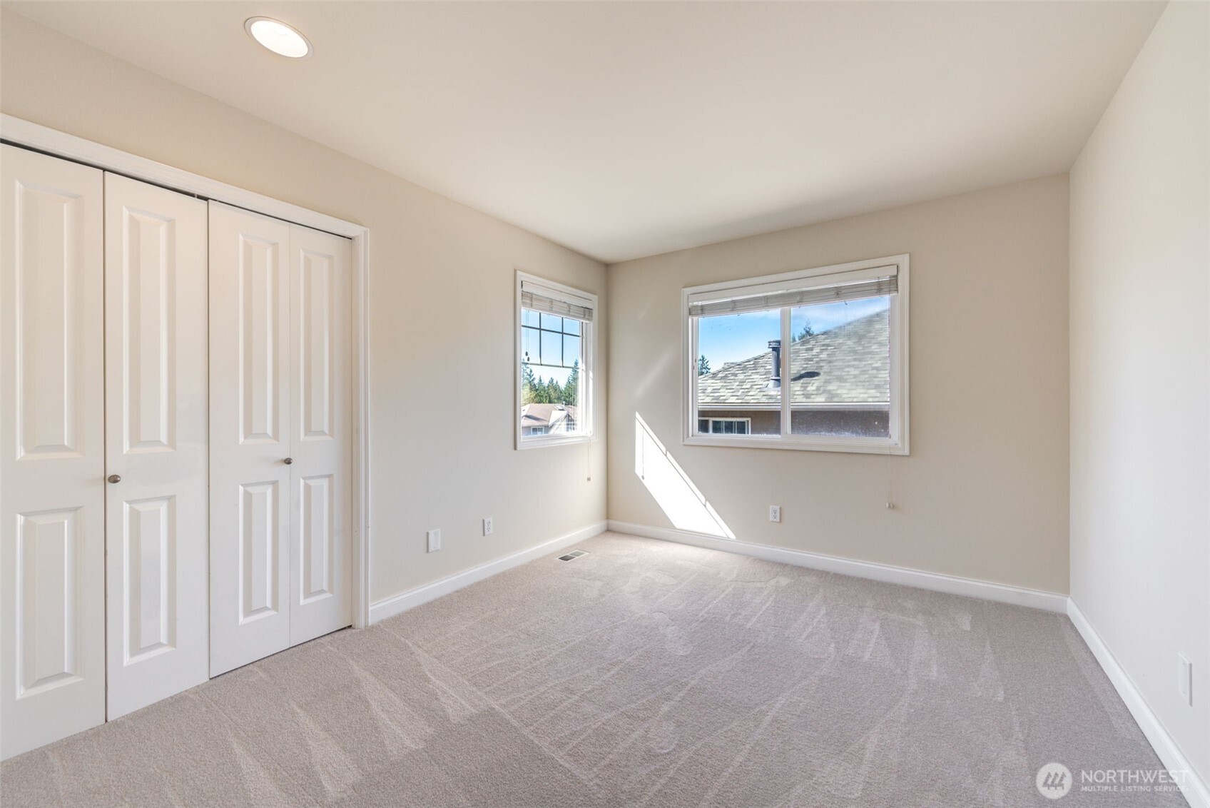 22524 NE 98th Place , Redmond, WA 98053