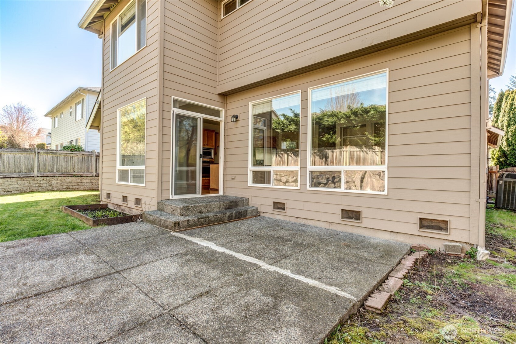 22524 NE 98th Place , Redmond, WA 98053