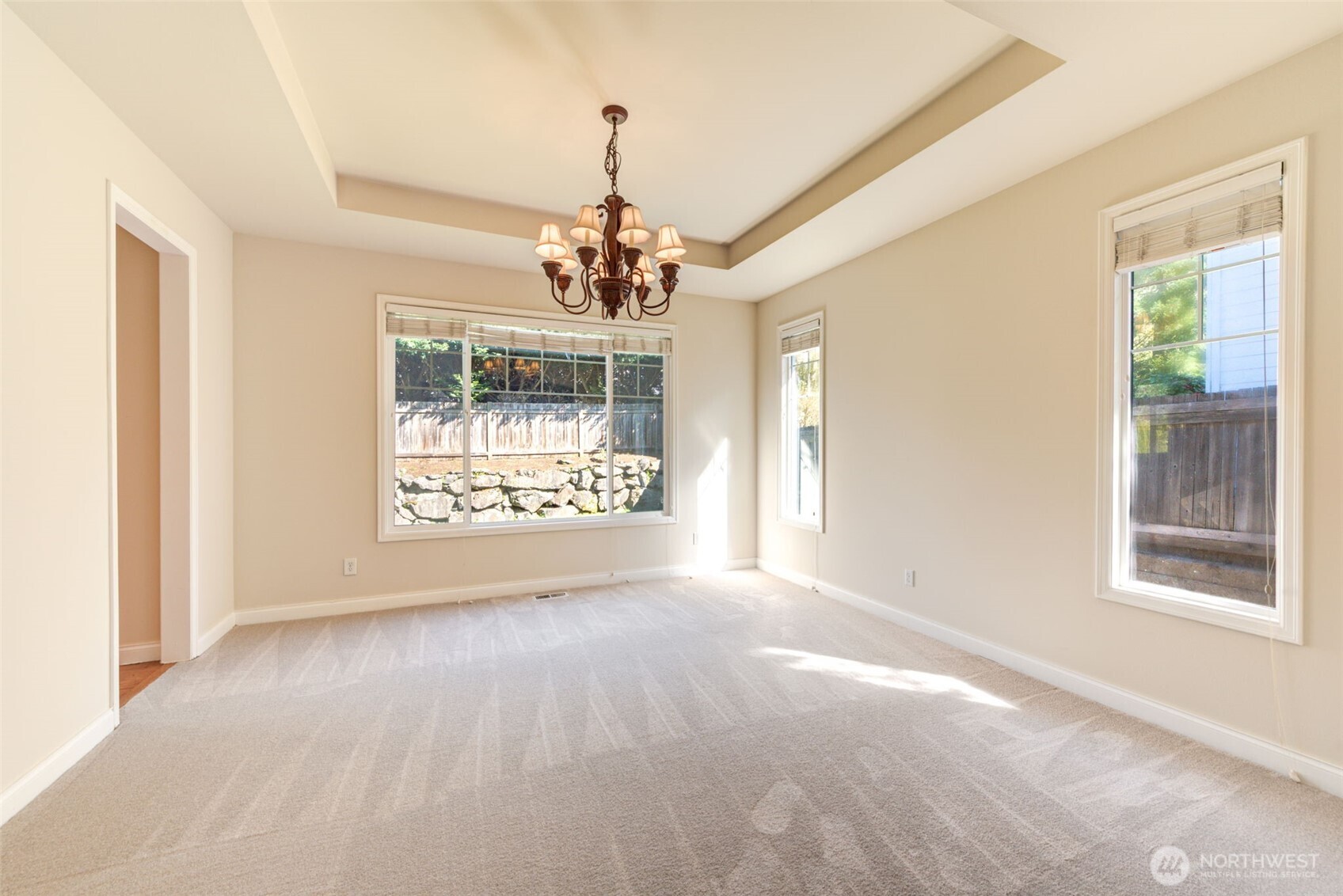 22524 NE 98th Place , Redmond, WA 98053