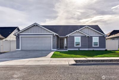 108 N Saratoga Way , Moses Lake, WA 98837