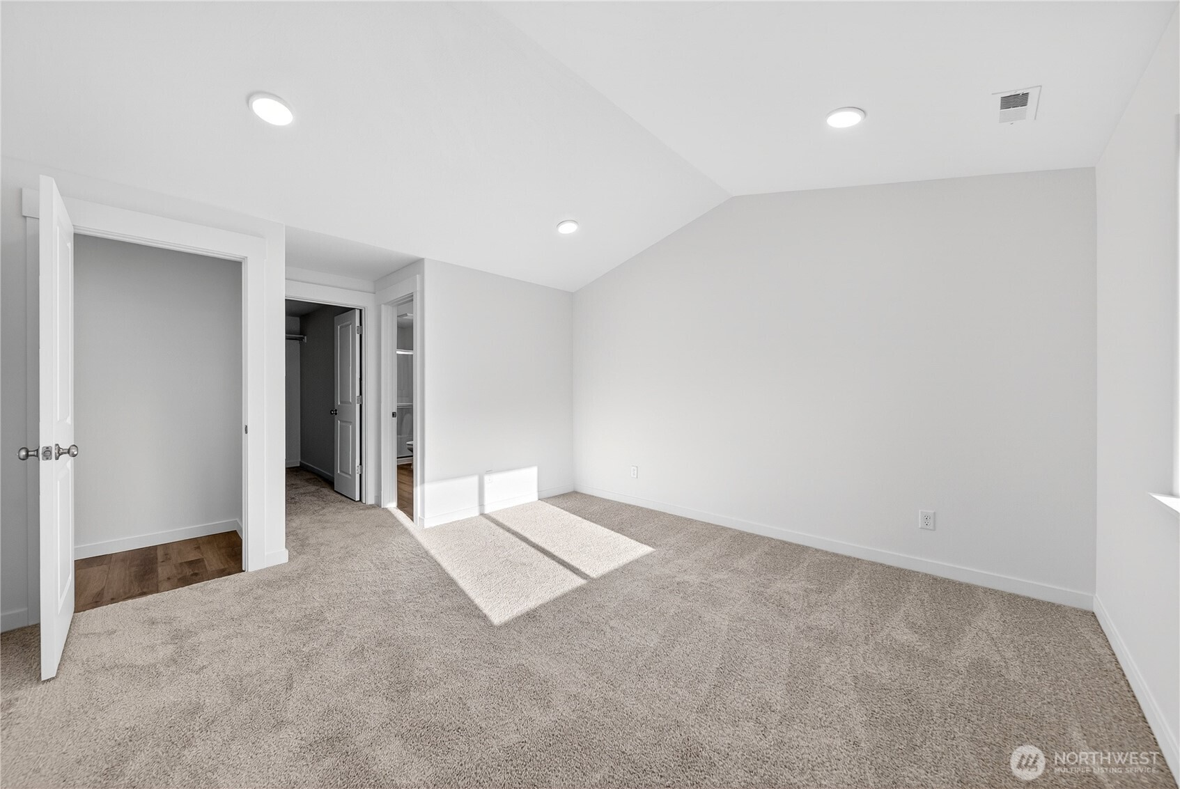 108 N Saratoga Way , Moses Lake, WA 98837