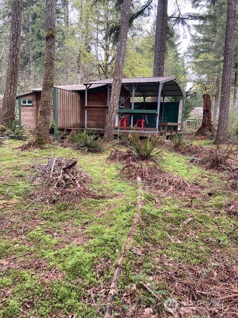 300 N Goldeneye Drive , Hoodsport, WA 98548