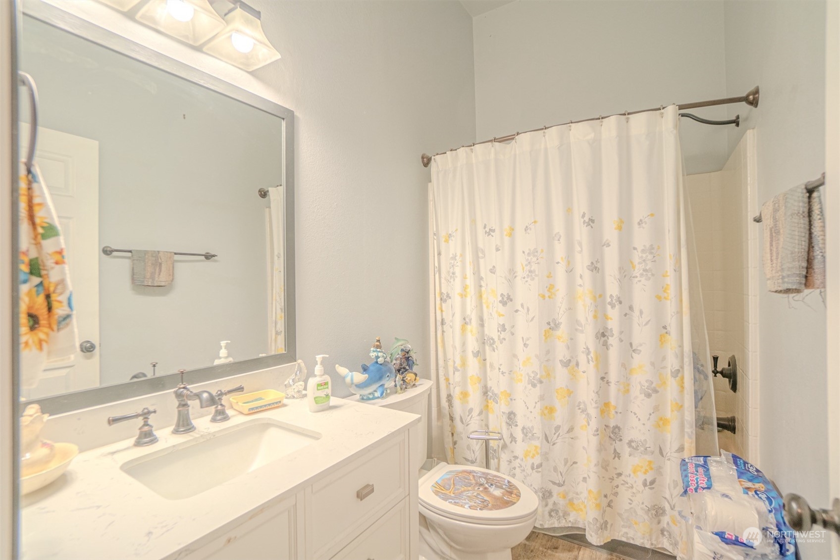 782 S Military Road , Winlock, WA 98596