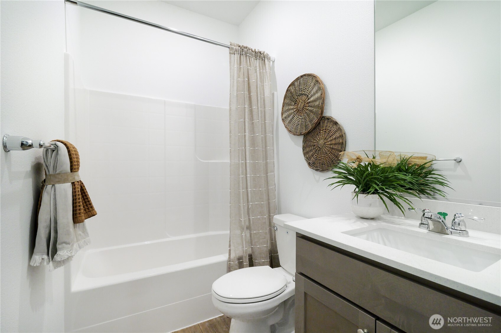 72 Moonshadow Lane , Sequim, WA 98382