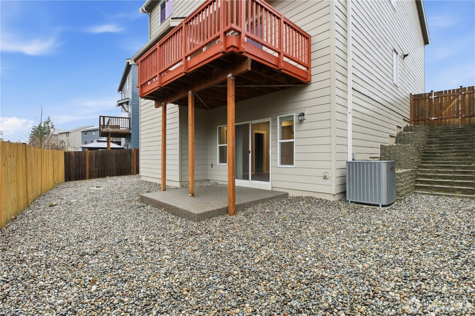 7813 E 208th Avenue , Bonney Lake, WA 98391