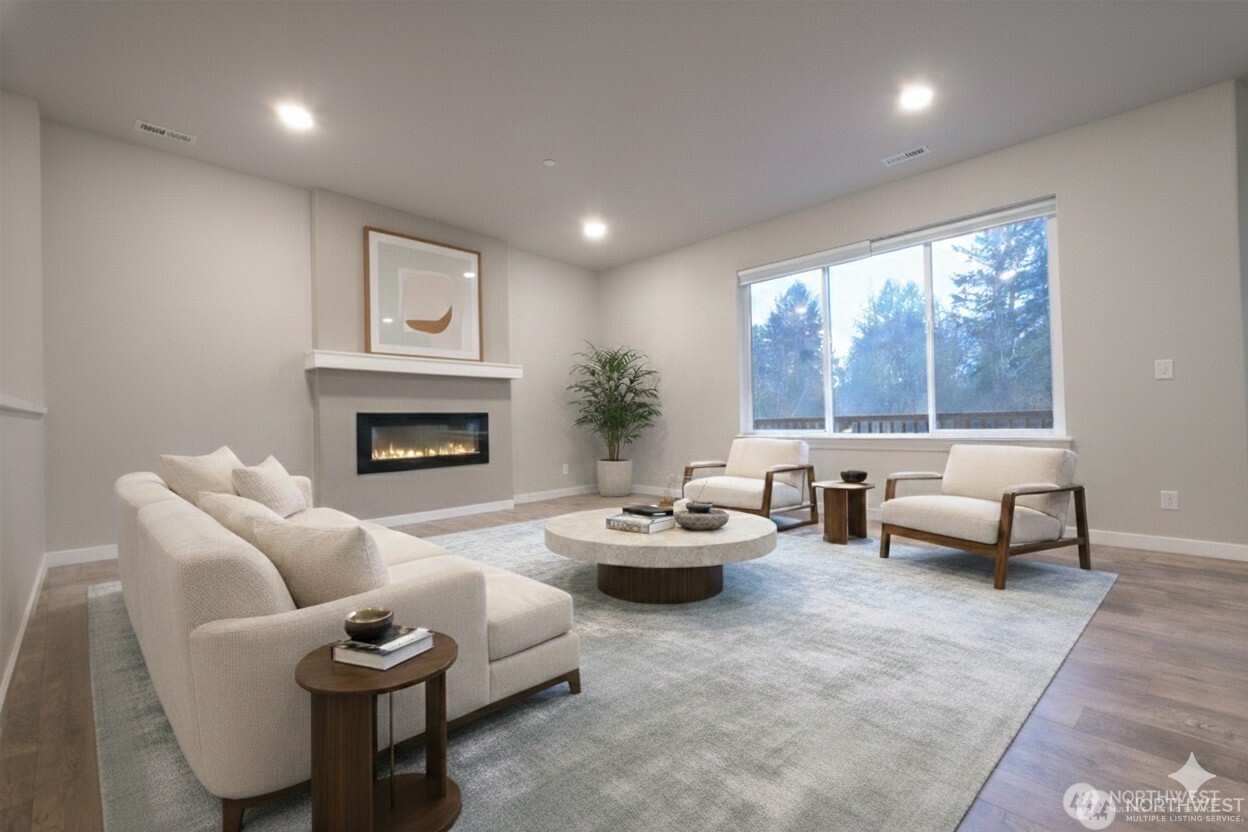 7813 E 208th Avenue , Bonney Lake, WA 98391