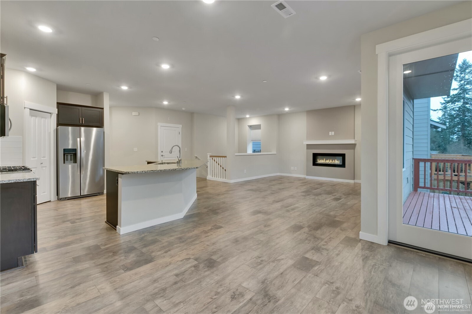 7813 E 208th Avenue , Bonney Lake, WA 98391