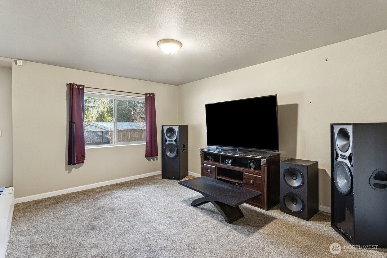 2315 SE Kelby Circle , Port Orchard, WA 98366-5556
