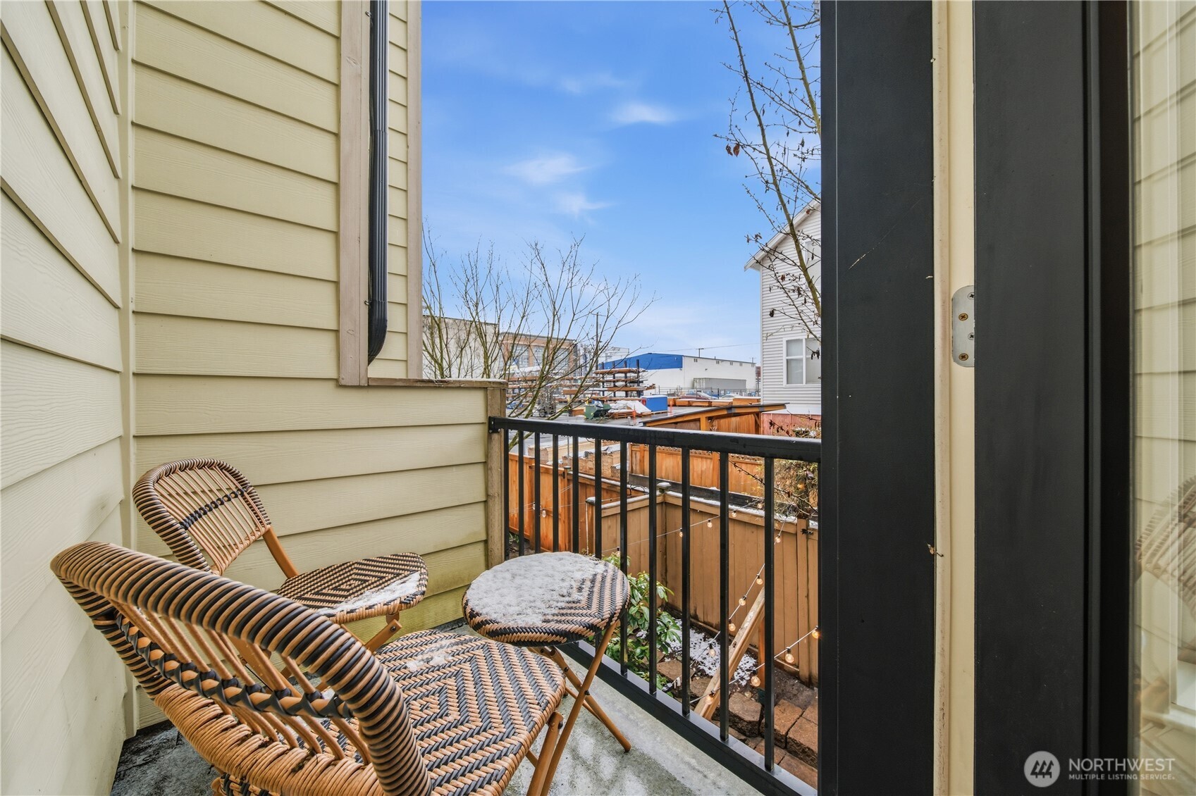 1122 N 92nd Street #B, Seattle, WA 98103