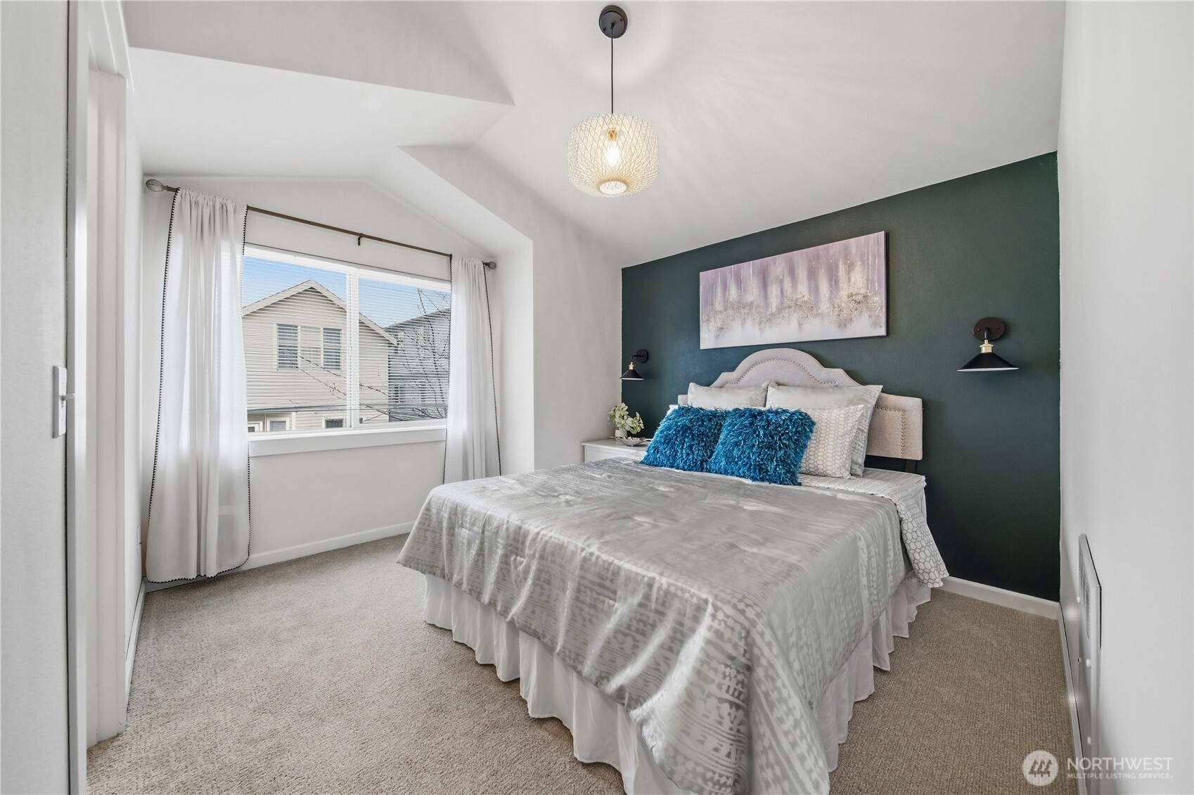 1122 N 92nd Street #B, Seattle, WA 98103