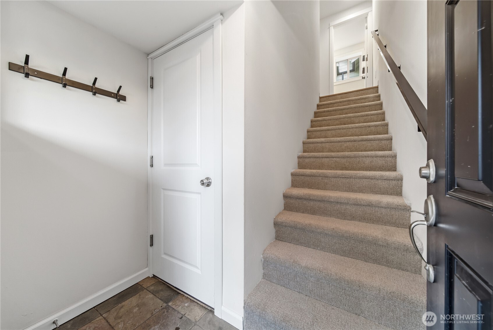 1122 N 92nd Street #B, Seattle, WA 98103