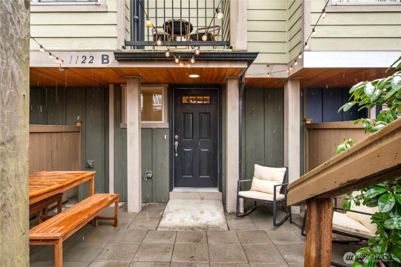 1122 N 92nd Street #B, Seattle, WA 98103