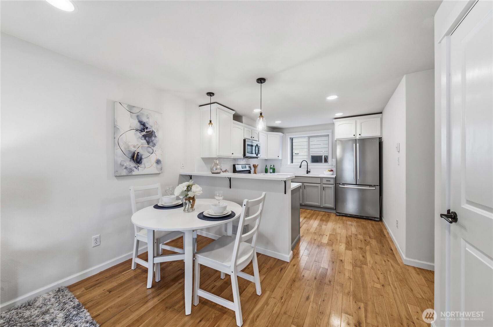 1122 N 92nd Street #B, Seattle, WA 98103