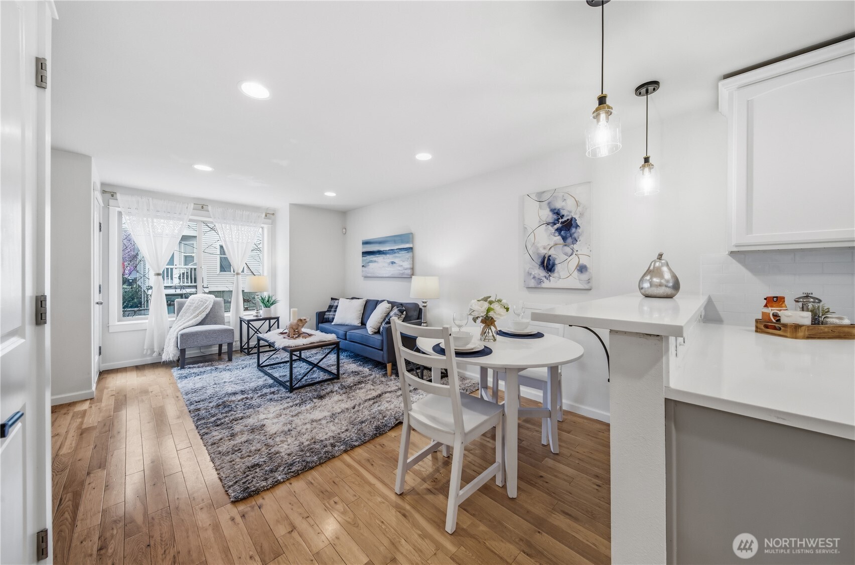 1122 N 92nd Street #B, Seattle, WA 98103