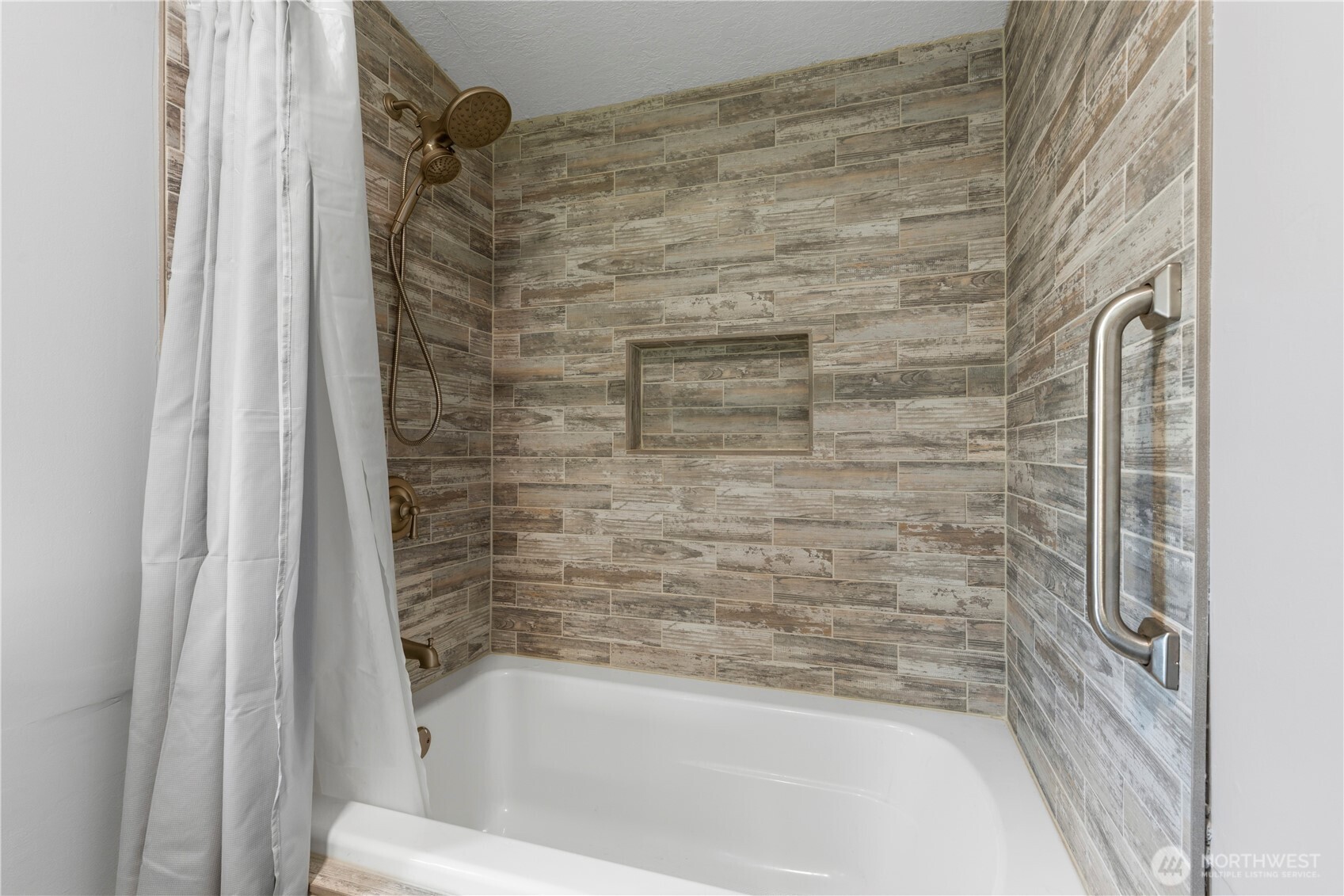 1902 229th Place , Ocean Park, WA 98640-3422