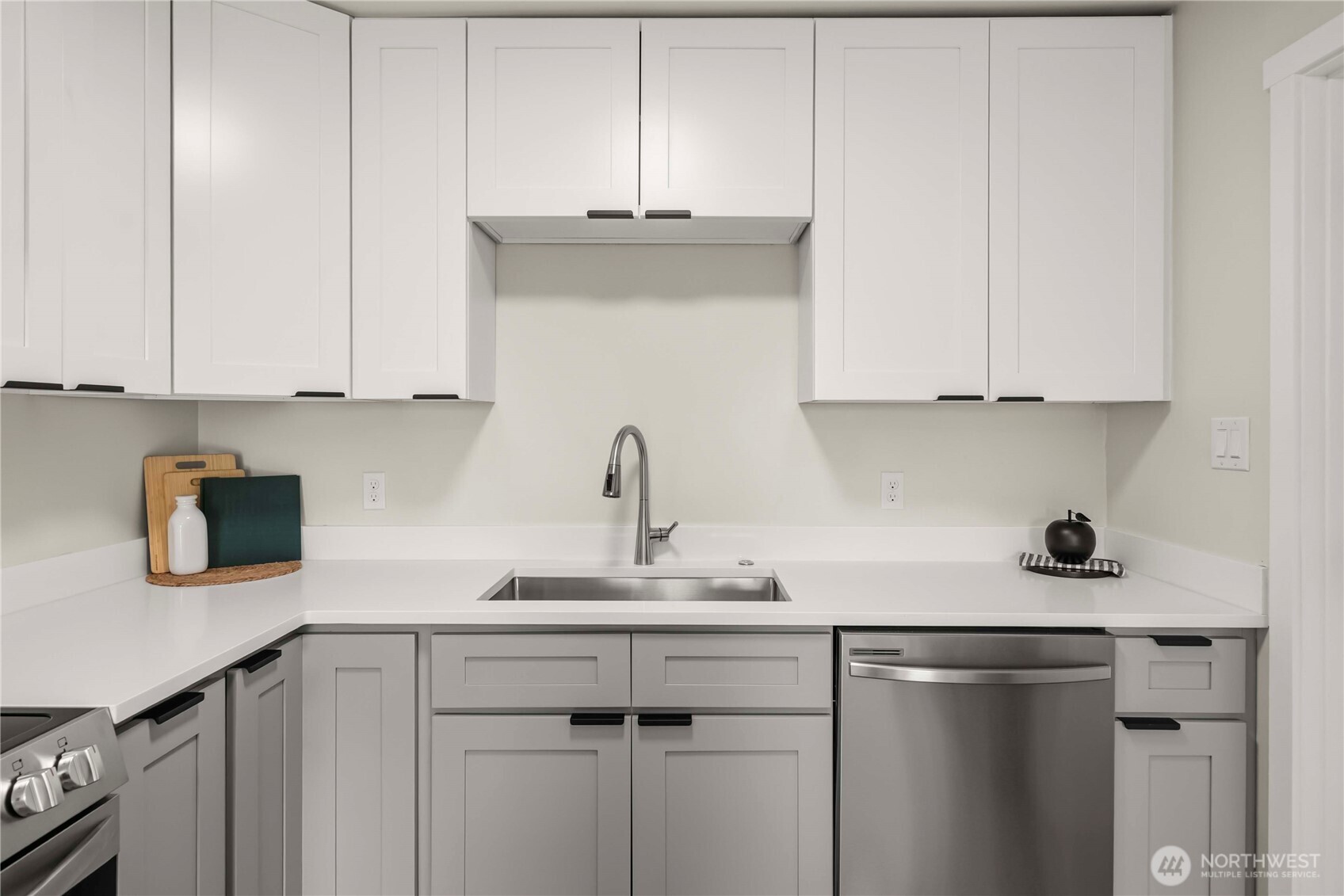 5221 S I , Tacoma, WA 98408