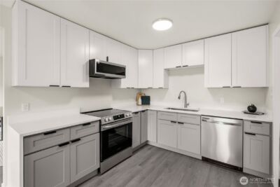 5221 S I , Tacoma, WA 98408 - Photo 3