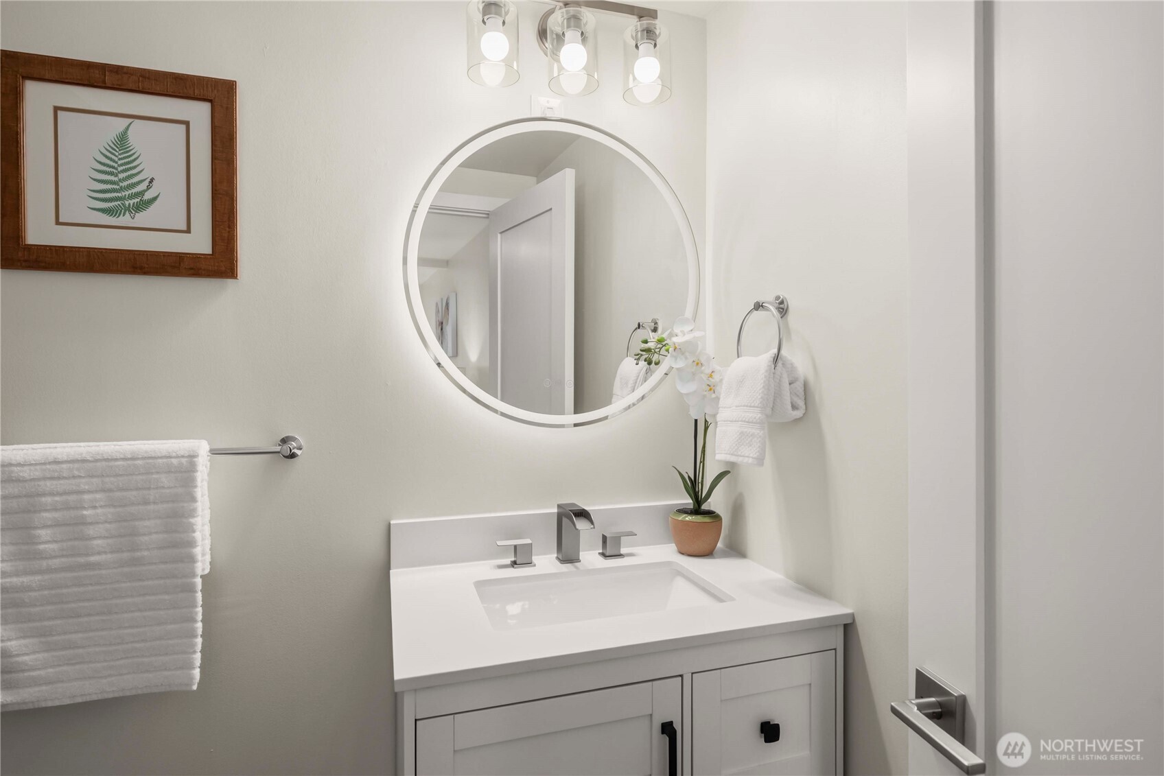 5221 S I , Tacoma, WA 98408