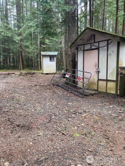 101 N Mt. Jupiter Drive , Hoodsport, WA 98548 - Photo 4