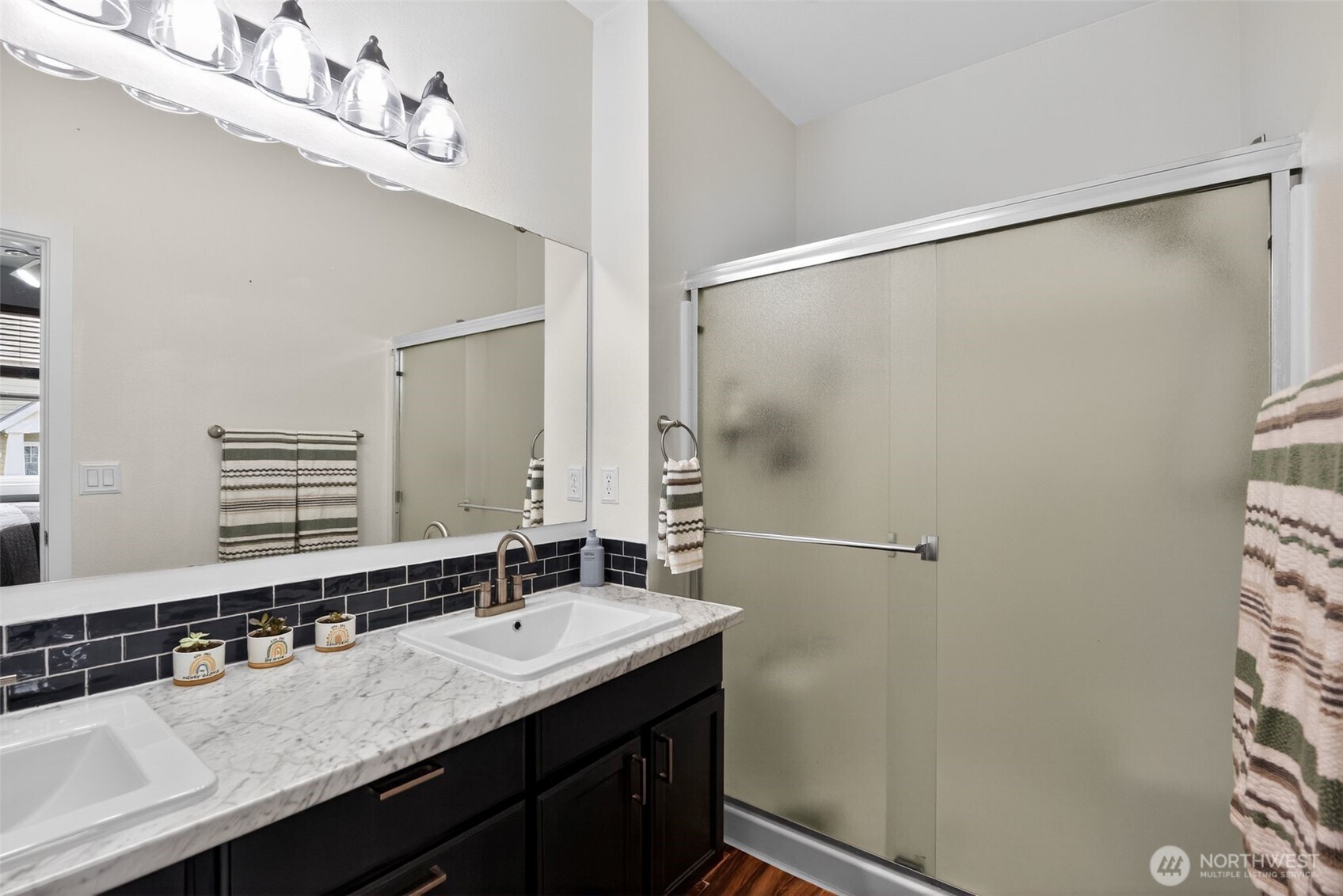 301 Wild Rose Street , Tacoma, WA 98466