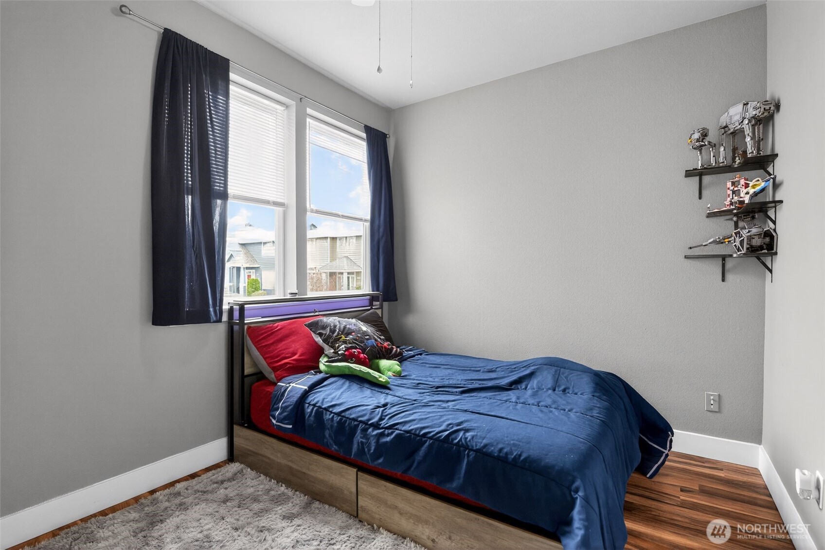 301 Wild Rose Street , Tacoma, WA 98466