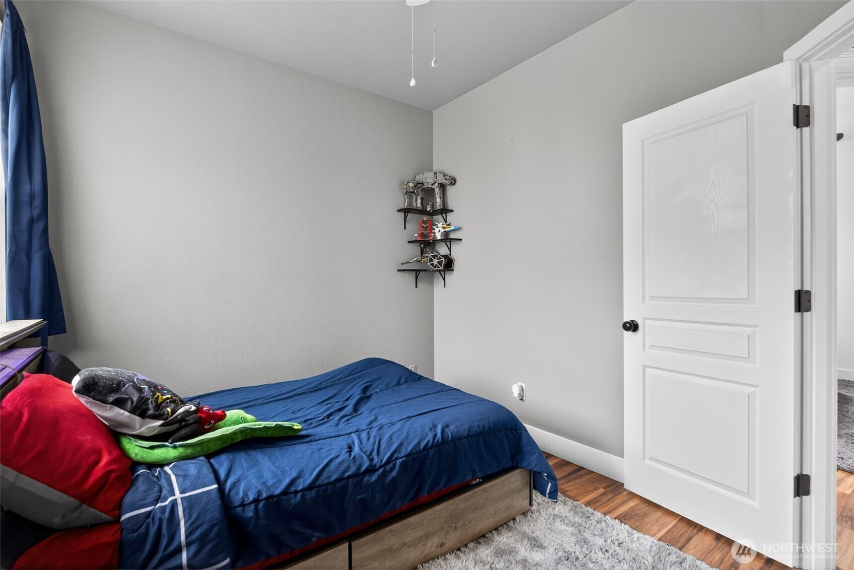 301 Wild Rose Street , Tacoma, WA 98466