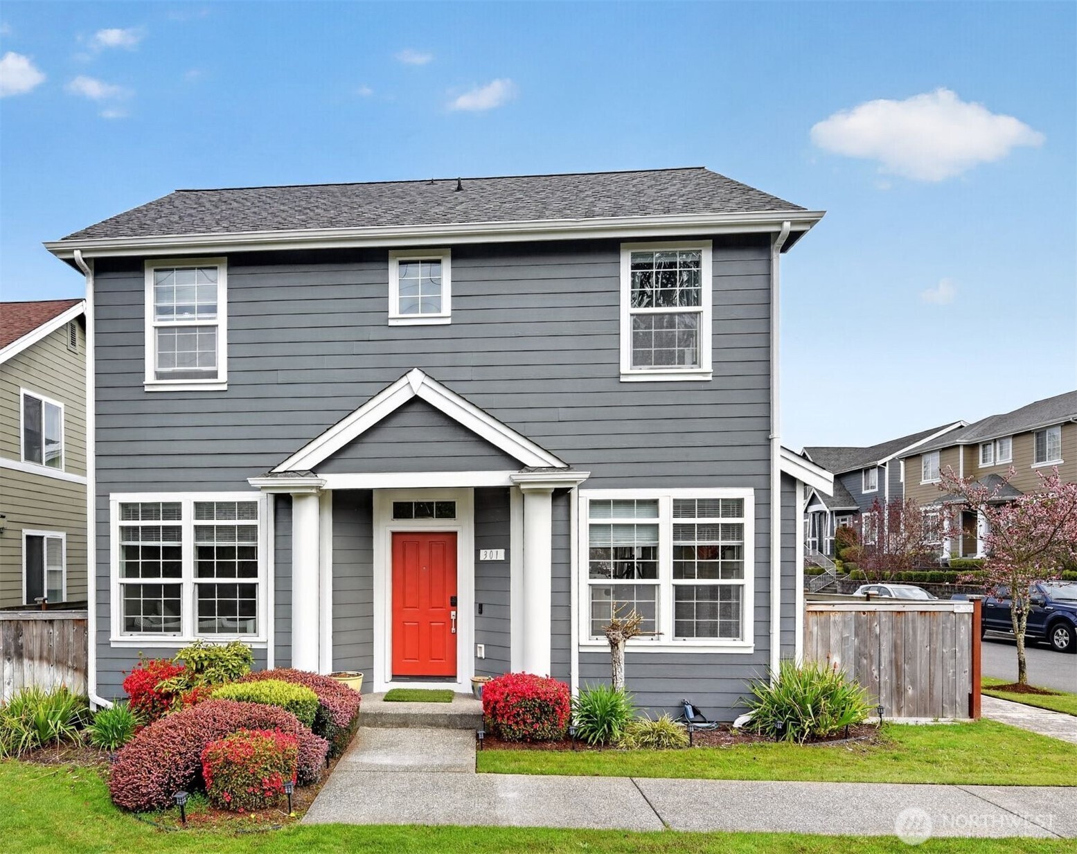 301 Wild Rose Street , Tacoma, WA 98466