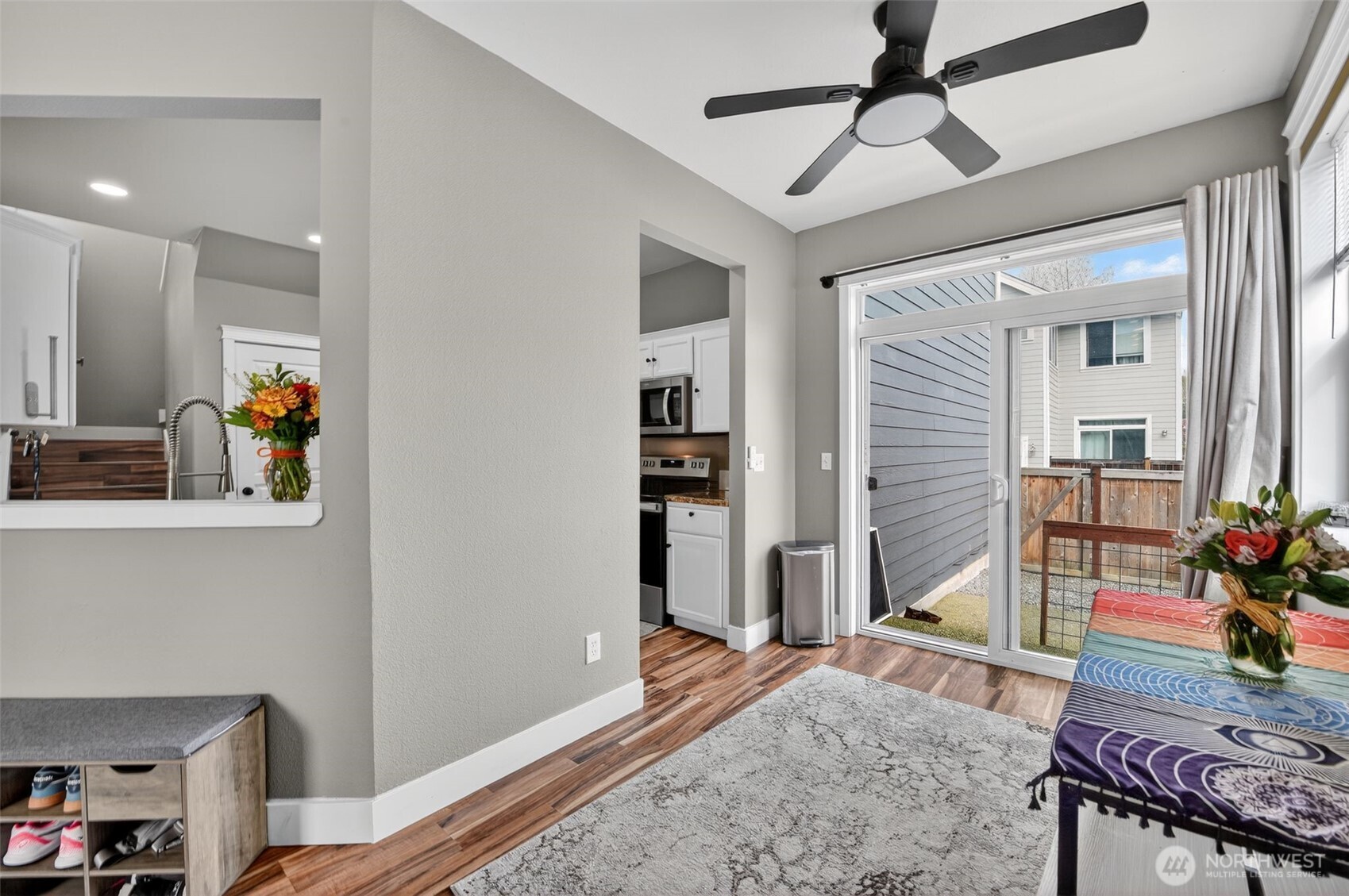 301 Wild Rose Street , Tacoma, WA 98466