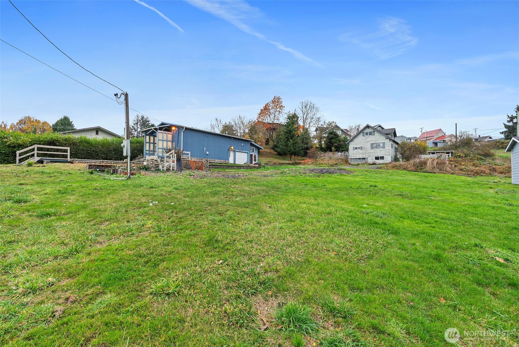 817 Wyoming Street , Raymond, WA 98577