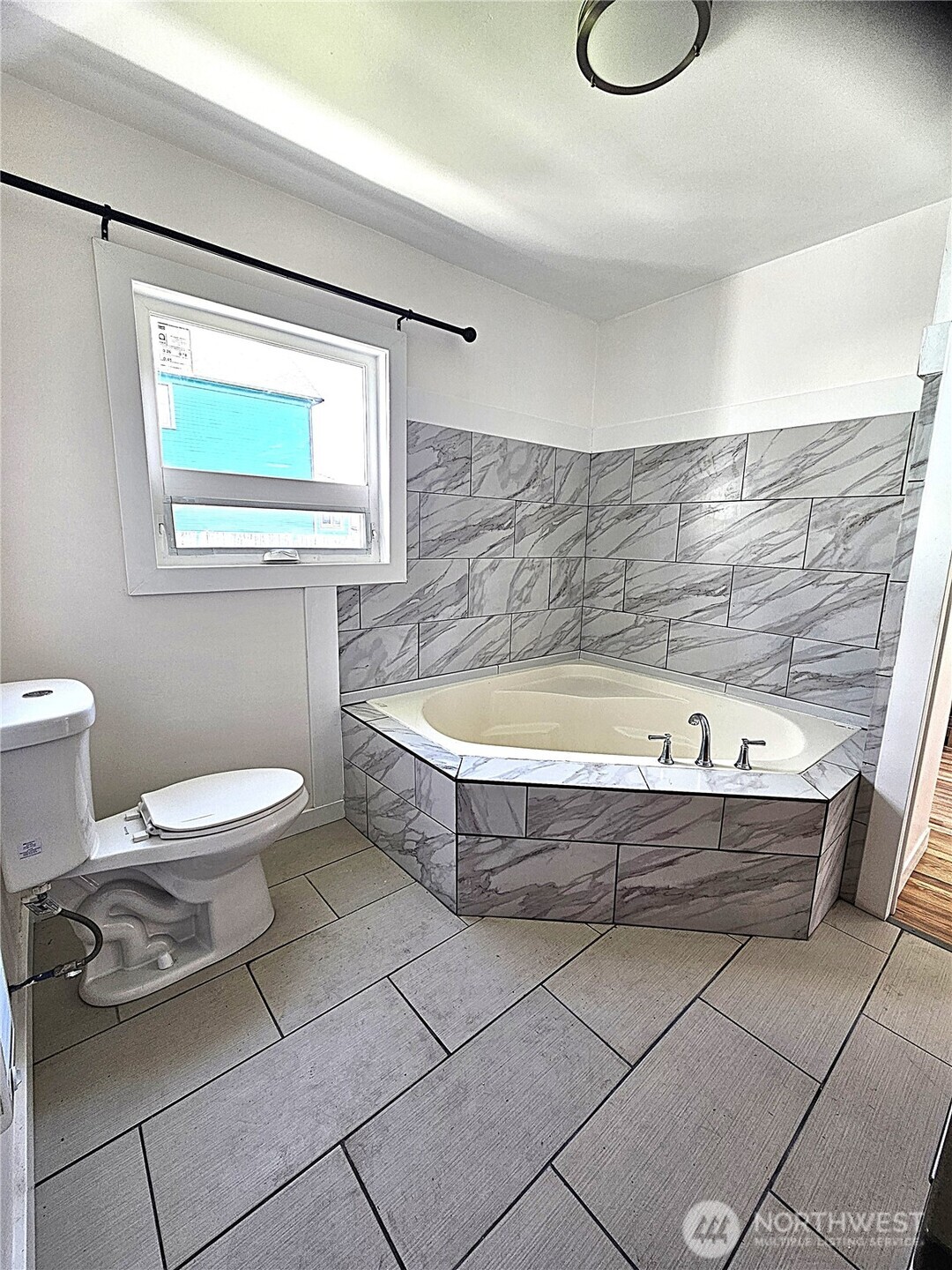 616 W 1st Street , Aberdeen, WA 98520