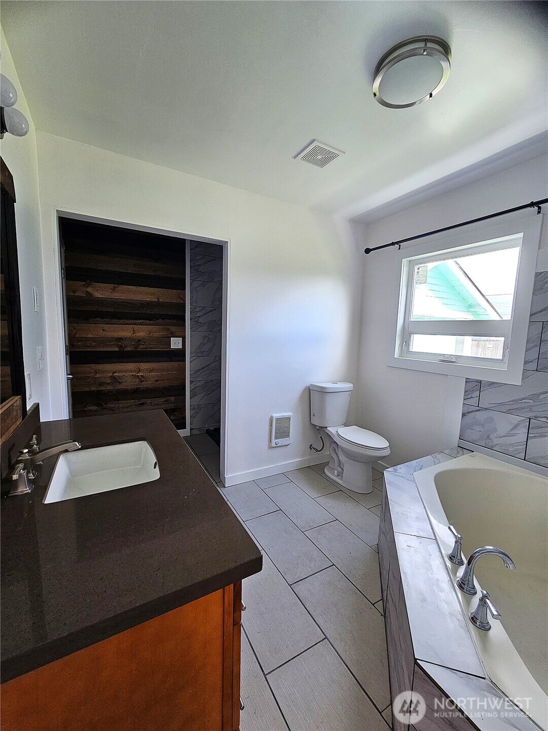 616 W 1st Street , Aberdeen, WA 98520