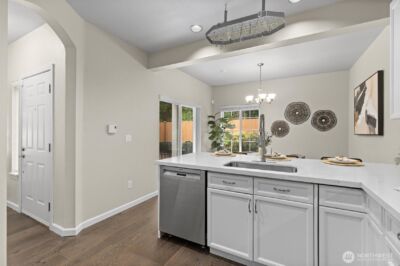 10909 Avondale Road NE #R170, Redmond, WA 98052 - Photo 19