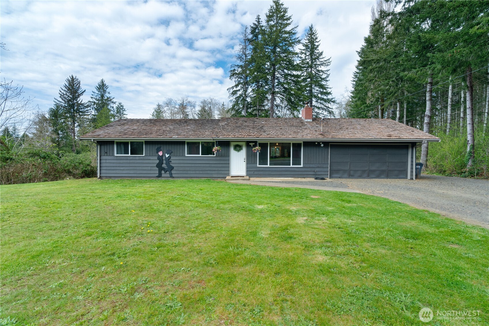 4653 Wishkah Road , Aberdeen, WA 98520
