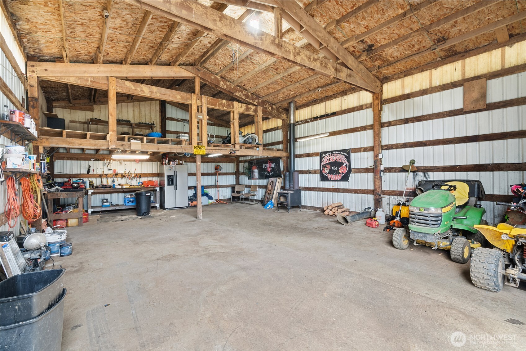 4653 Wishkah Road , Aberdeen, WA 98520