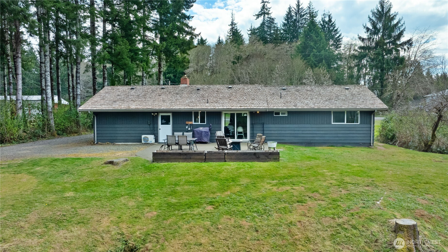 4653 Wishkah Road , Aberdeen, WA 98520
