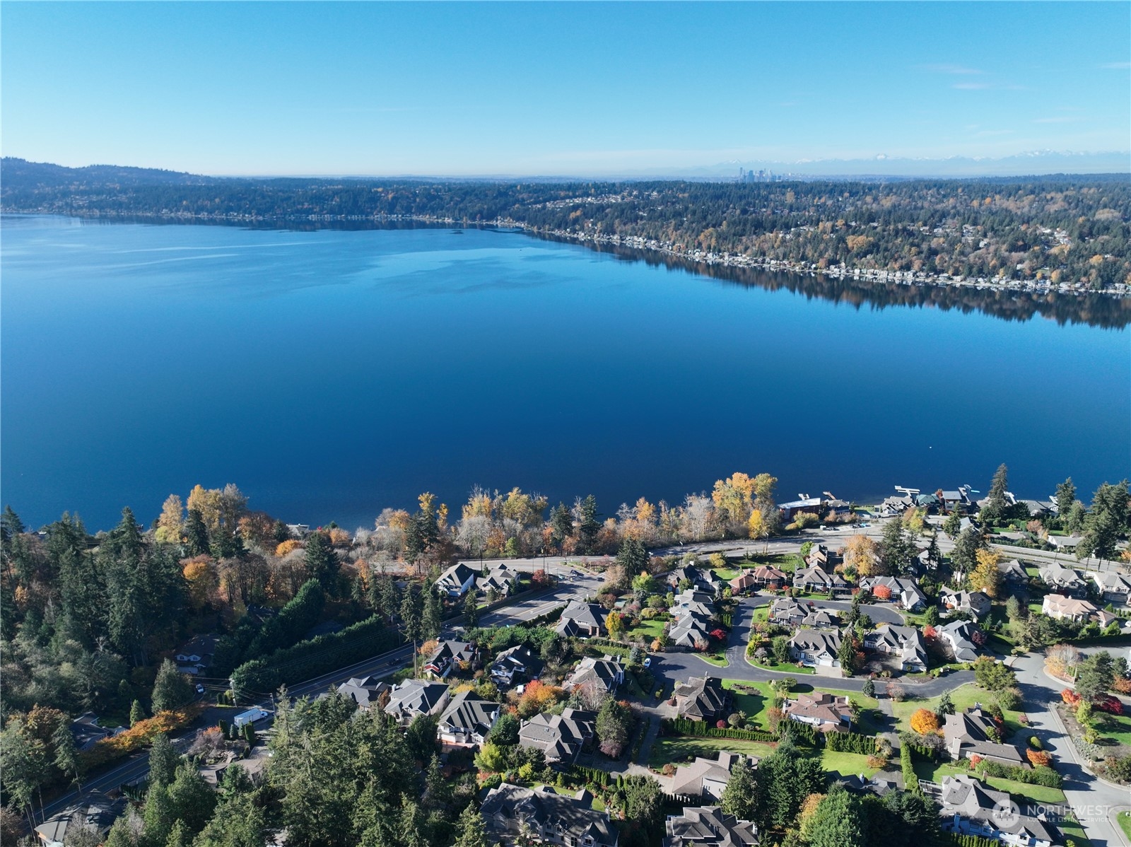 1518 207th Avenue NE, Sammamish, WA 98074