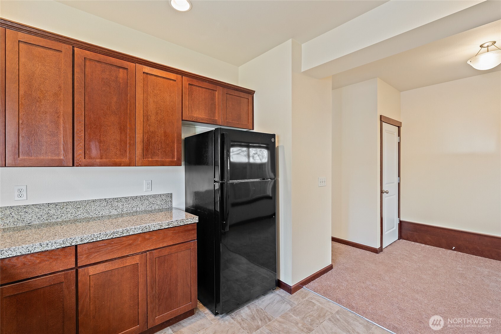 501 N 105th Street #C, Seattle, WA 98133