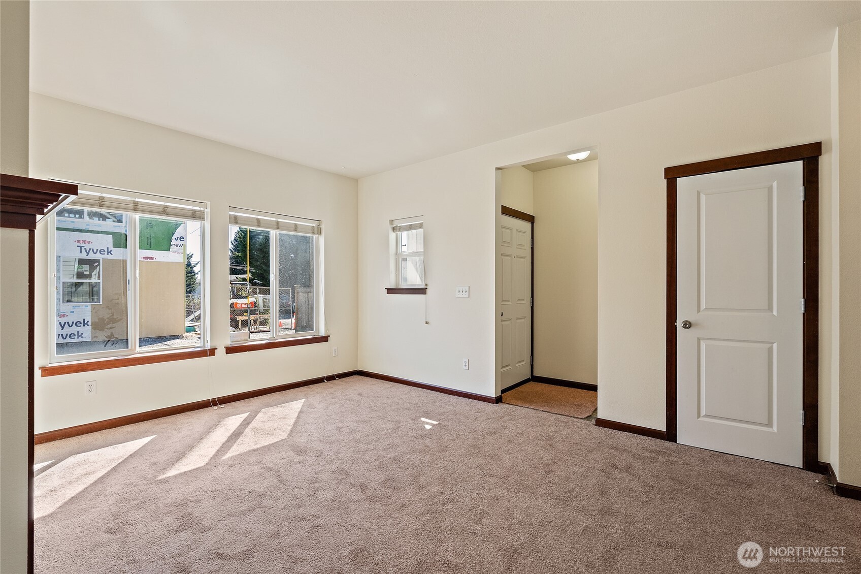 501 N 105th Street #C, Seattle, WA 98133