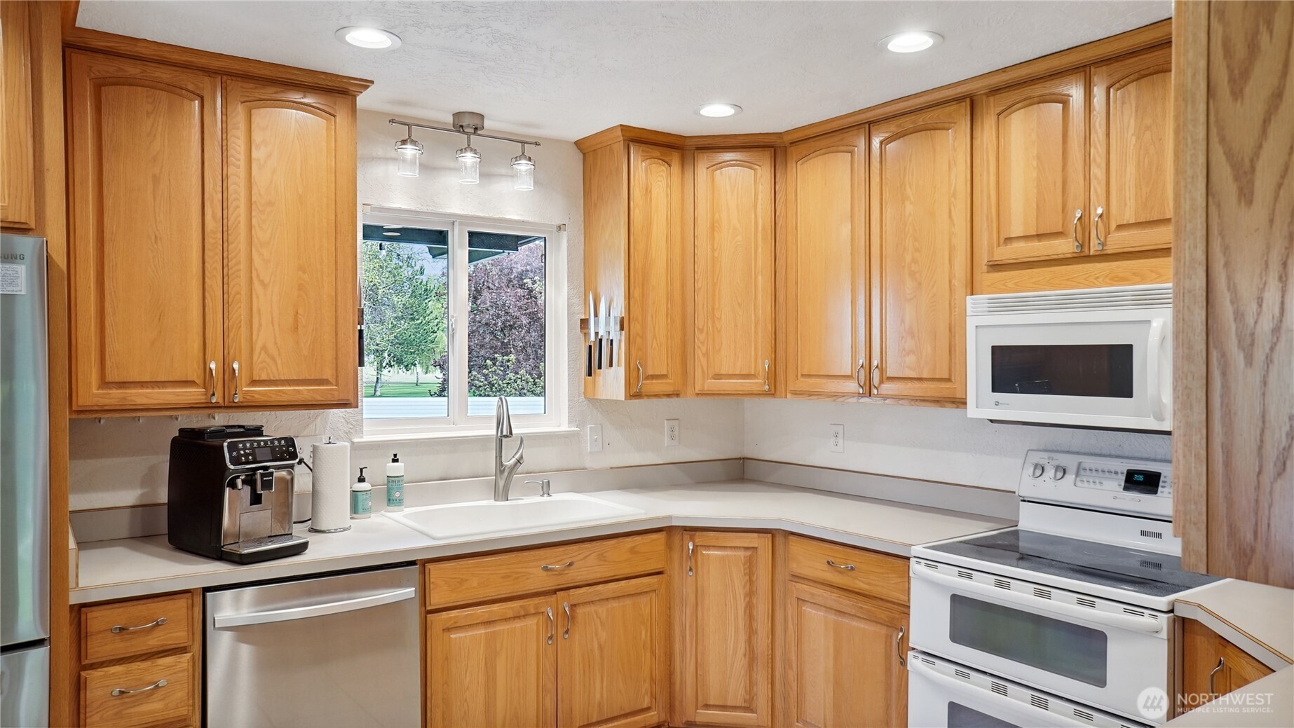 863 S Meadowlark Lane , Othello, WA 99344