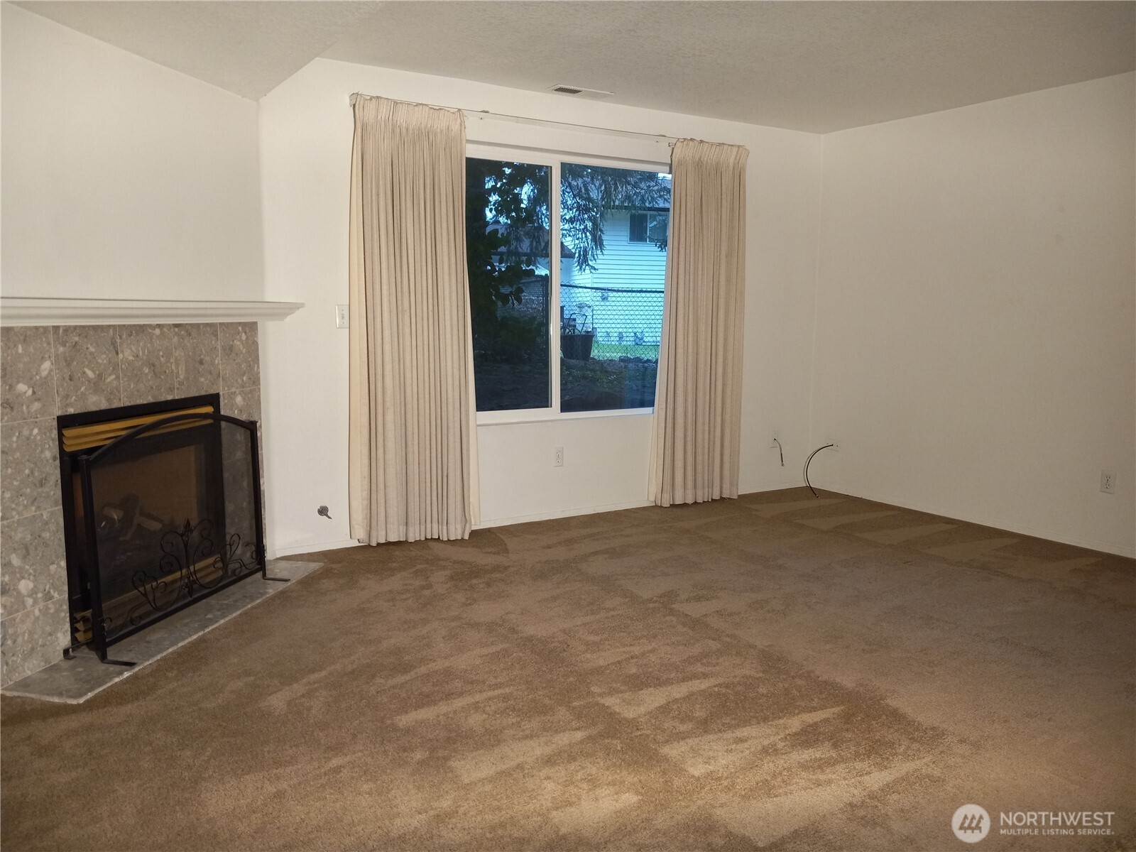 313 & 315 146th Place NE, Bellevue, WA 98007