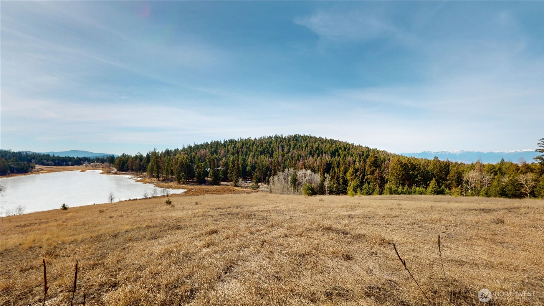 17 Teal Lake Road N, Oroville, WA 98844