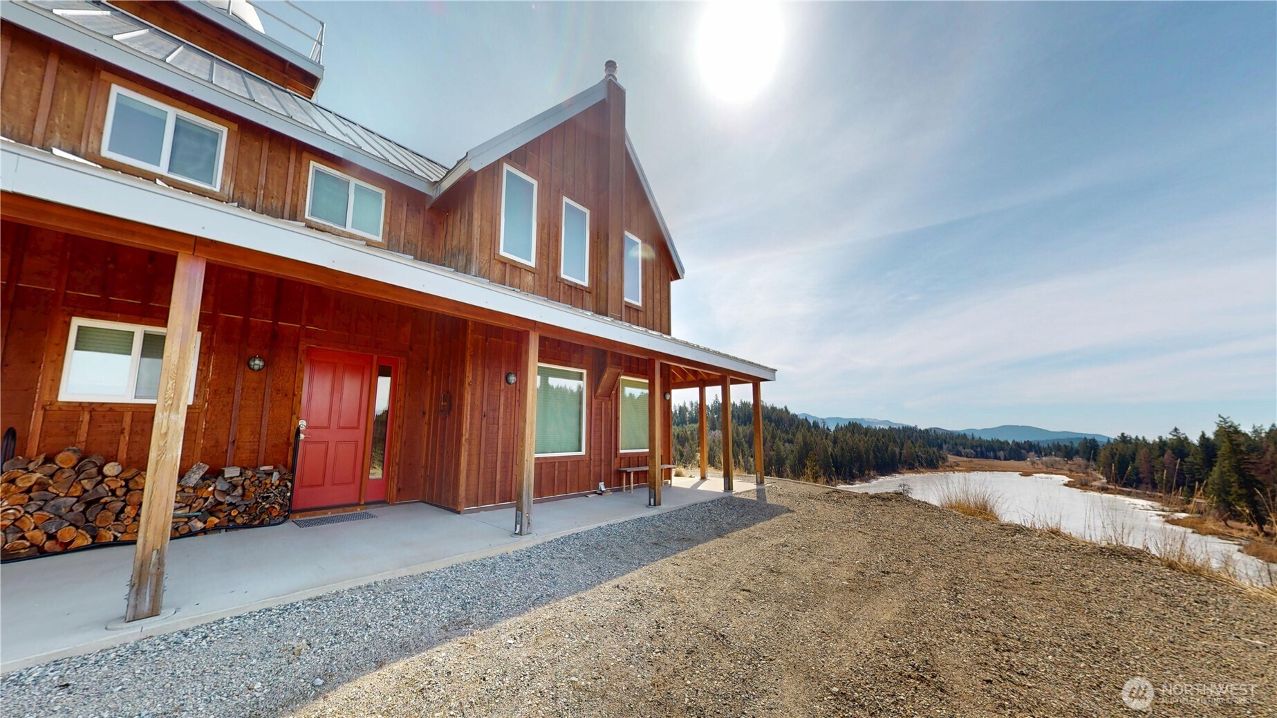 17 Teal Lake Road N, Oroville, WA 98844