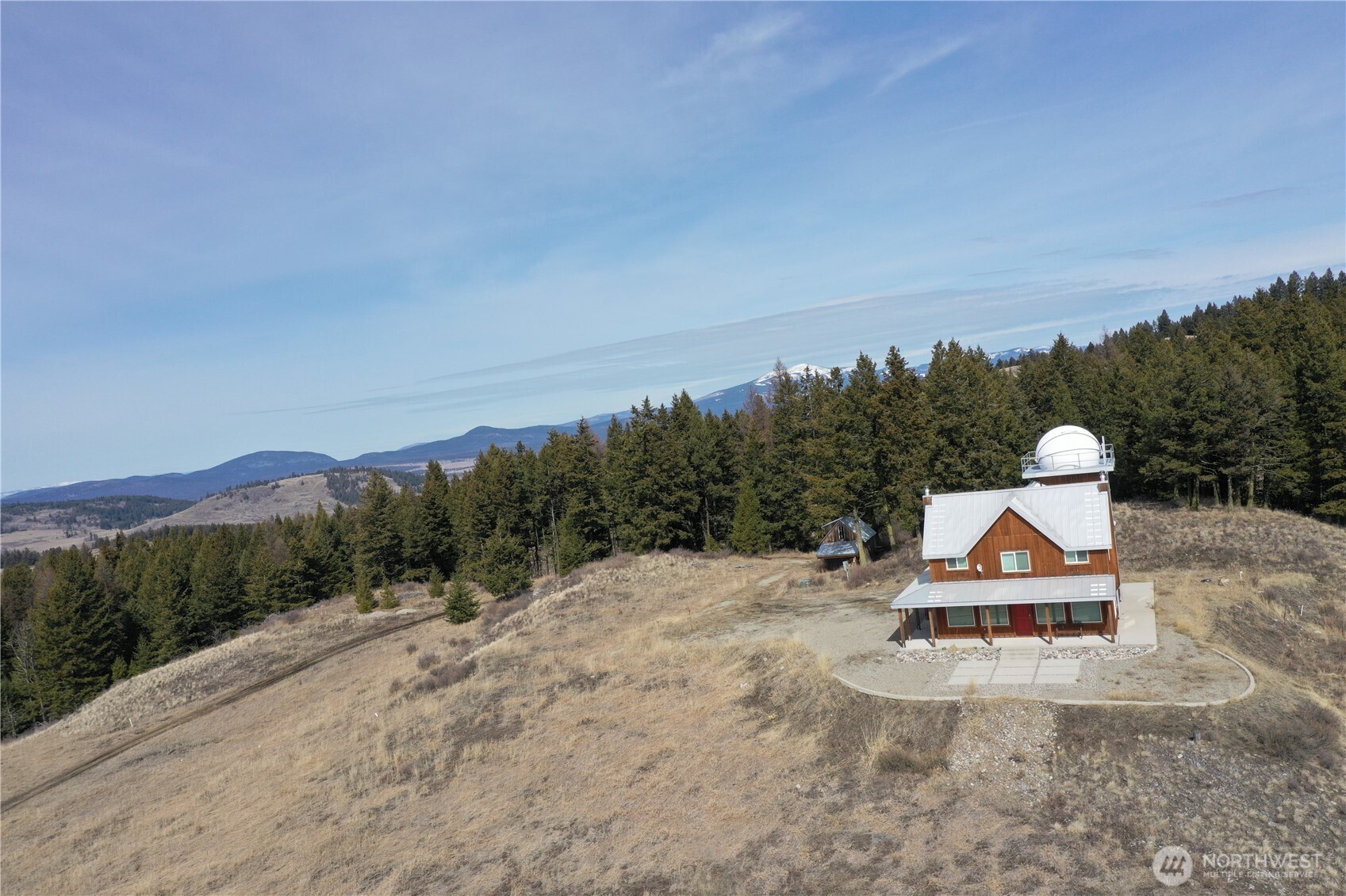 17 Teal Lake Road N, Oroville, WA 98844