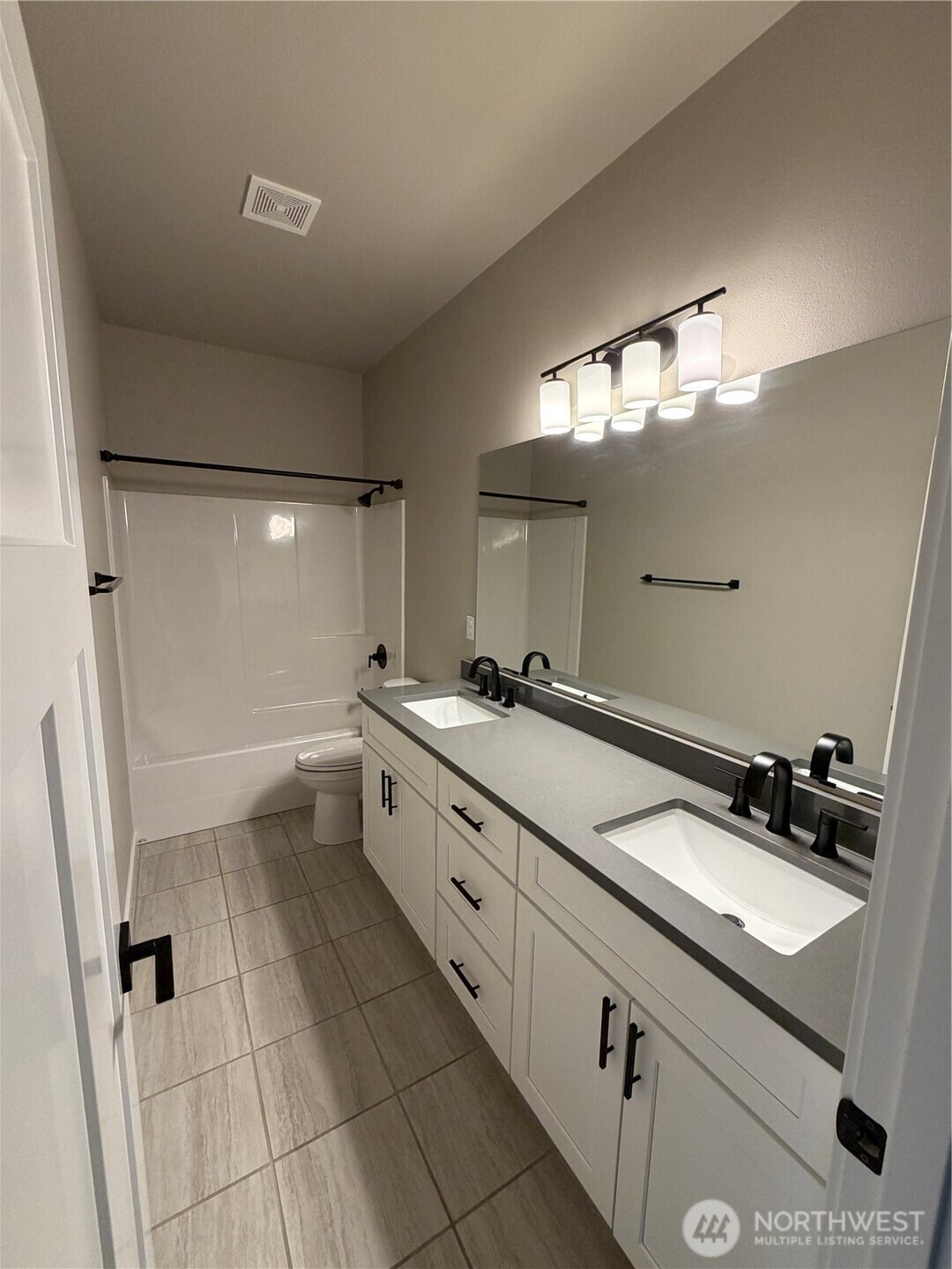 17315 Pendleton Street SW, Rochester, WA 98579