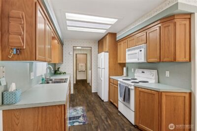 201 Union Avenue SE #35, Renton, WA 98059 - Photo 20